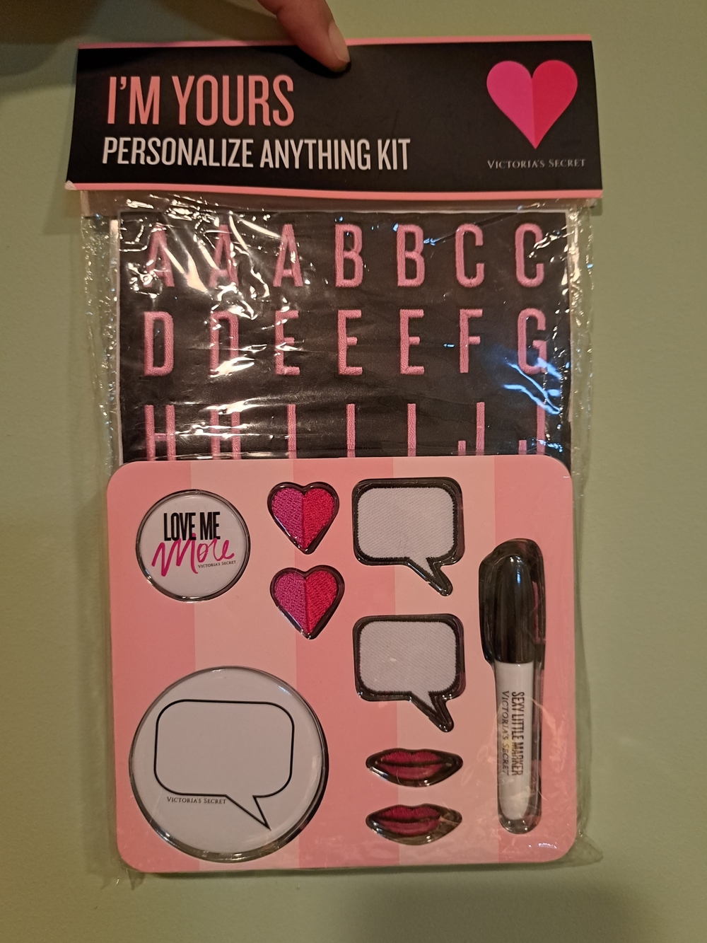 Victoria's Secret Pink Personalize Anything Kit
